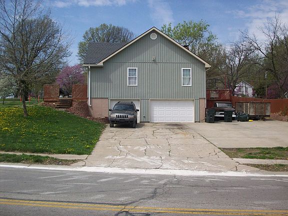 3rd image of 10300 W 49th St