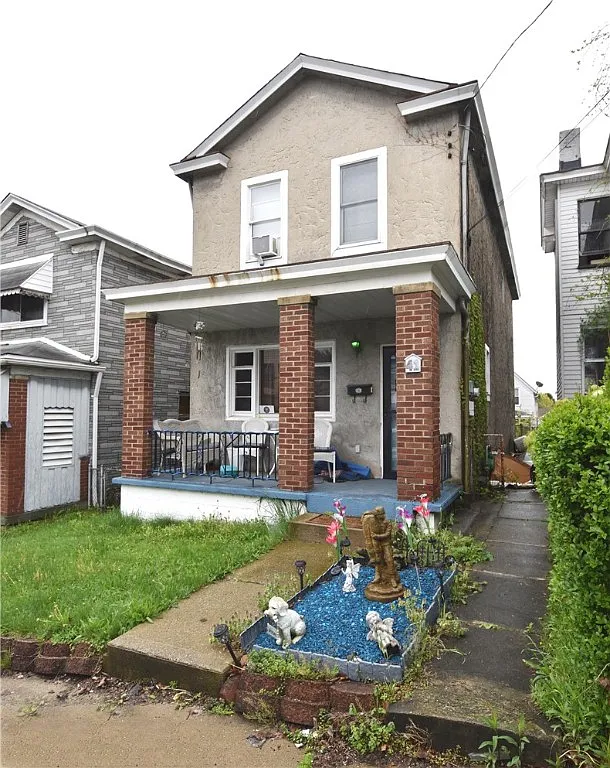 41 McKinnie Ave photo 1