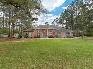 102 Omaha Ct, Bush, LA 70431