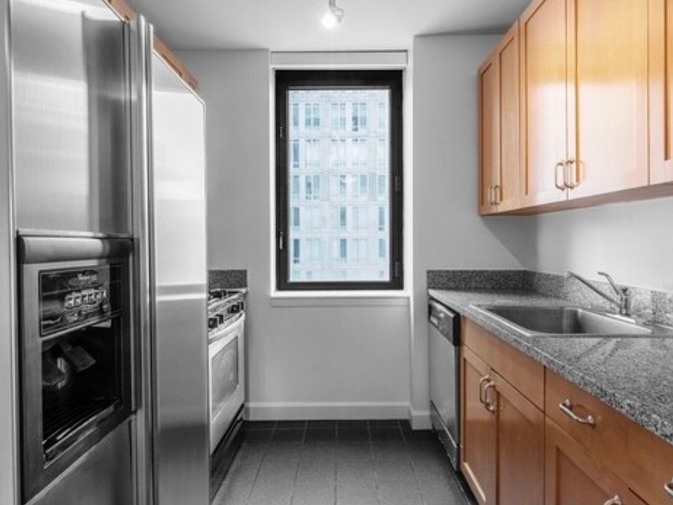 1st image of 410 W 43rd St #38B