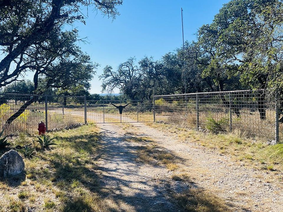 1st image of 1031 Shin Oak Rd
