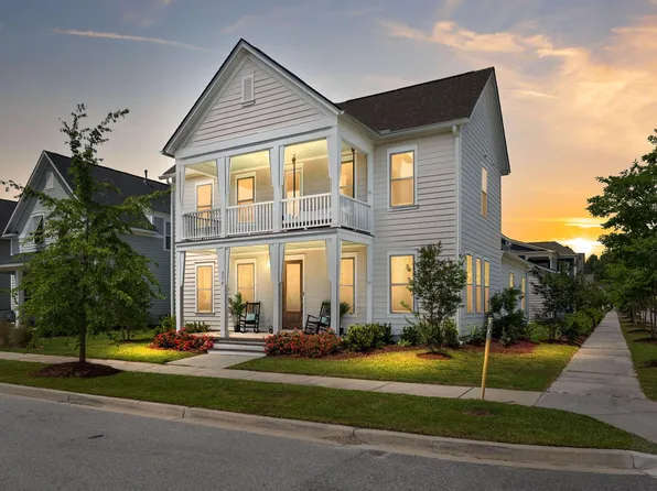 274 Great Lawn Dr, Summerville, SC 29486