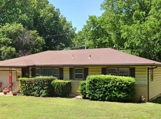 1225 E Rosebrier St, Springfield, MO 65804