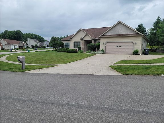 2nd image of 5821 Courtland Dr