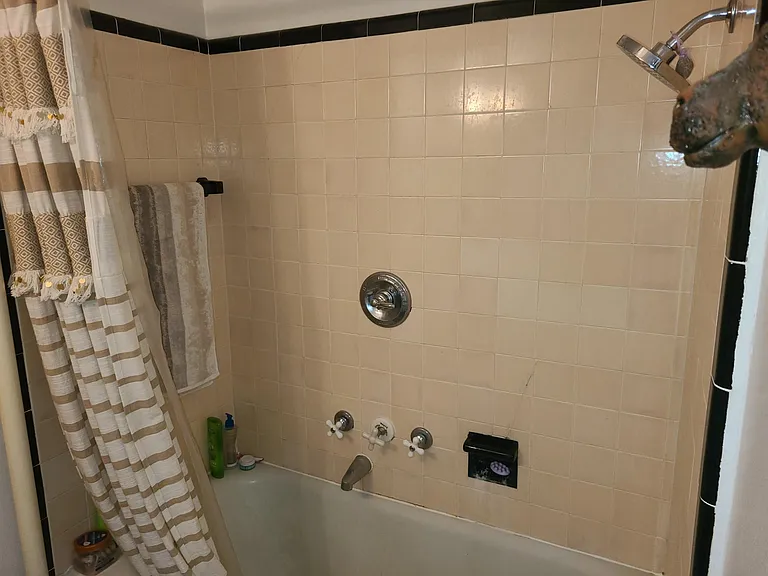 4024 Grand Ave #303 — Photo 18
