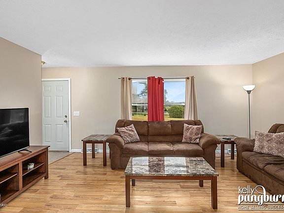 5th image of 15020 Algoma Ave NE
