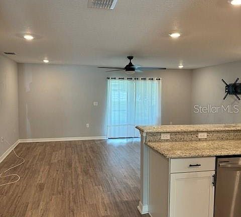 4th image of 3071 Fieldwood Cir