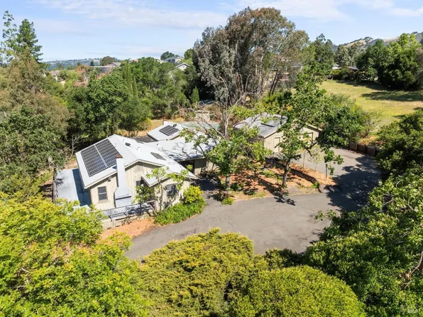 5715 Melita Road, Santa Rosa, CA 95409
