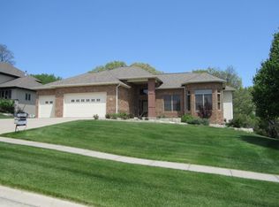 55 Meade Dr, Coralville, IA 52241