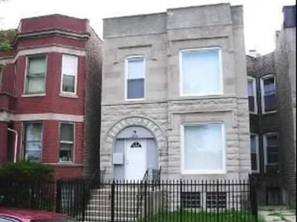 4429 W Adams St, Chicago, IL 60624