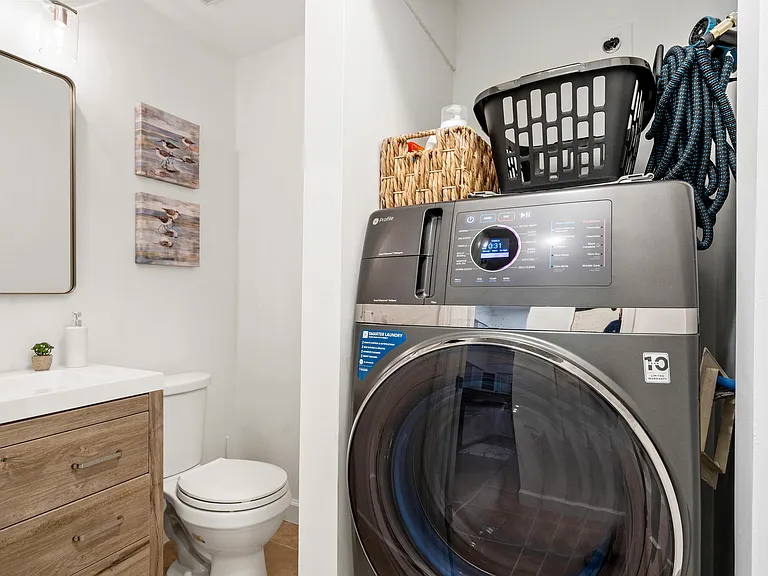 5040 Harmony Cir #102 — Photo 9
