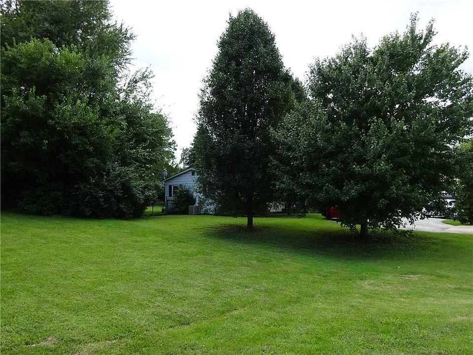 2nd image of 3997 W Smith Valley Rd