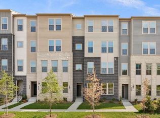 19711 Misty Moss Sq, Ashburn, VA 20147