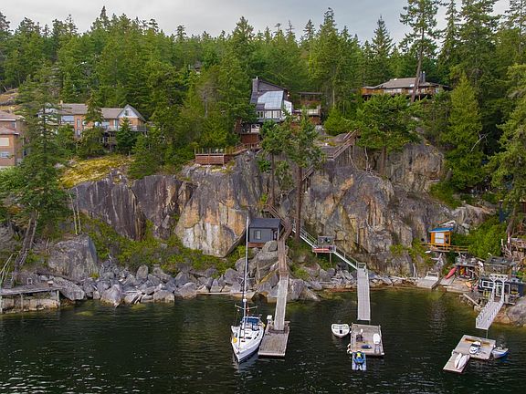 2nd image of 5322 Natalie Ln