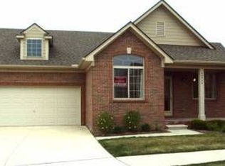 22509 Cass River Dr, Macomb, MI 48042