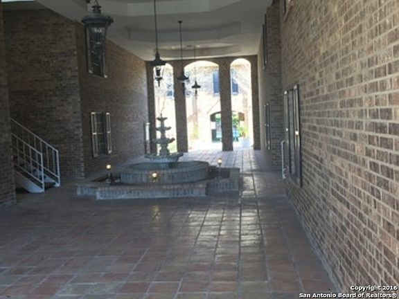 2nd image of 1819 BABCOCK RD #111-A