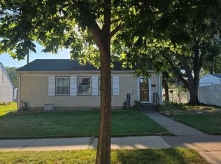 894 Lake St, Saint Paul, MN 55119
