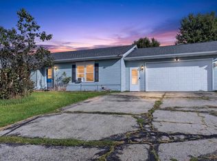 W757 Riverview Ct, Fall River, WI 53932