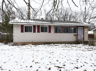 2426 Montgomery Ave NW, Warren, OH 44485