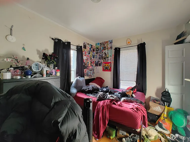 9 Medford St #1F — Photo 14