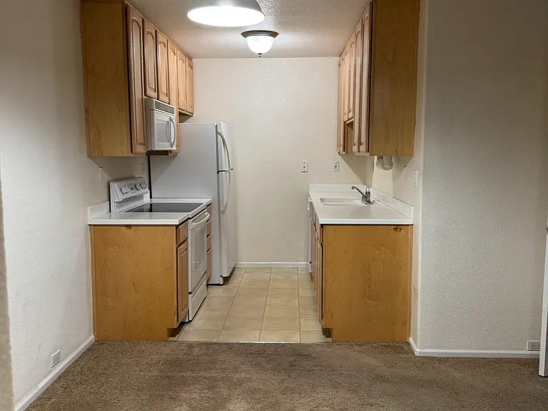 155 Sharene Ln #216 — Photo 2