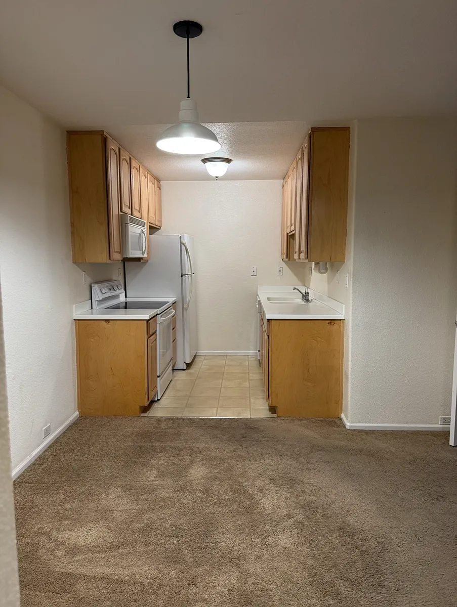 Building Photo - 155 Sharene Ln #216