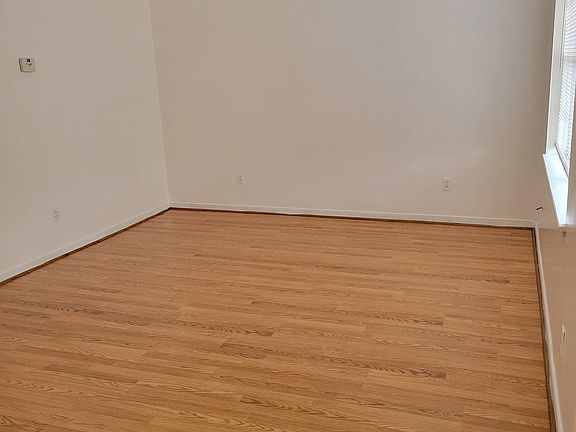 3rd image of 304 E Carpenter Ave #13
