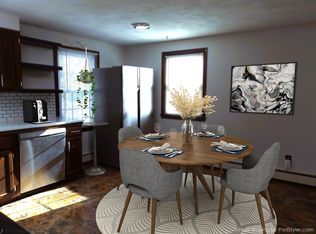 28 Greenwich St #2, Attleboro, MA 02703