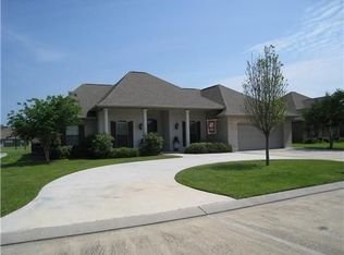 204 S Pass Dr, La Place, LA 70068