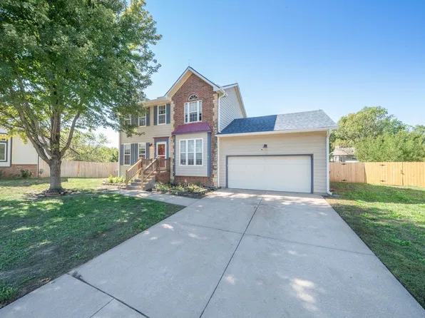 10629 W Harvest Ct, Wichita, KS 67212