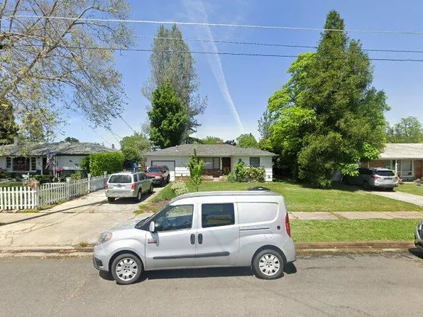 1132 Murray Ave, Medford, OR 97501