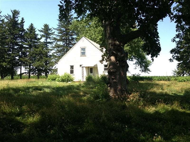 2nd image of 12144 E 7000n Rd