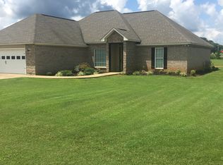 8 Citation St, Belmont, MS 38827