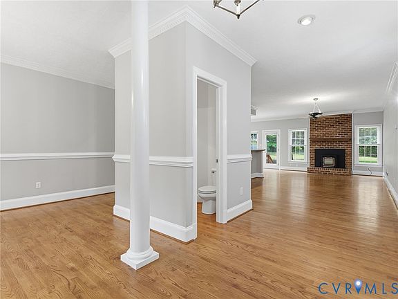 5th image of 5080 Crown Hill Rd