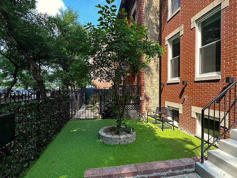 2150 W Potomac Ave #1 — Photo 3