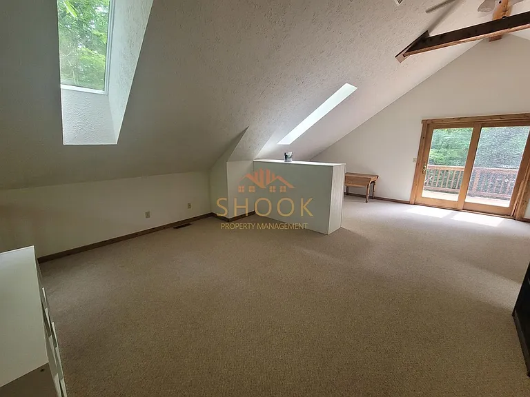 3958 Division Rd — Photo 14
