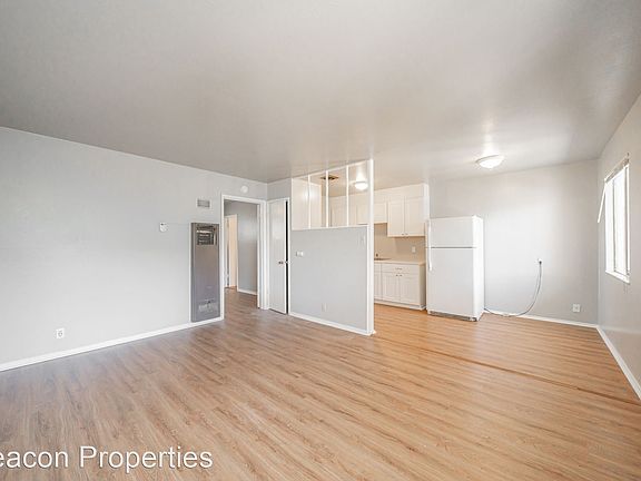 3rd image of 3080 E 15th St APT 26