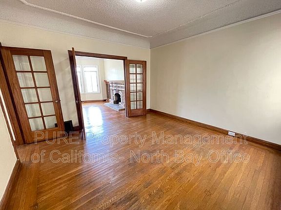 4th image of 1666 24th Ave