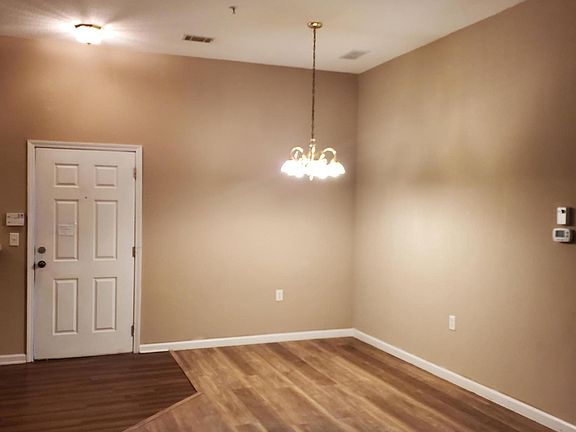 2nd image of 5051 Playpen Dr #5-1