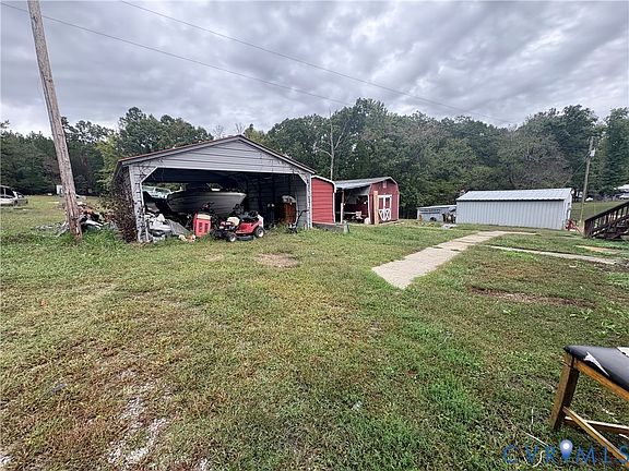 5th image of 692 Clay Rd