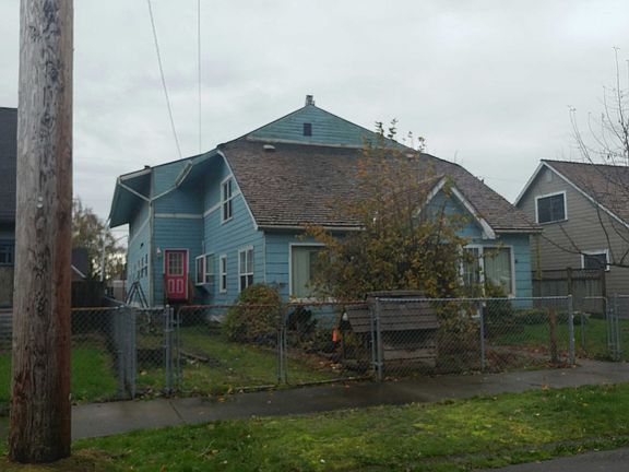 2nd image of 2306 Cherry St