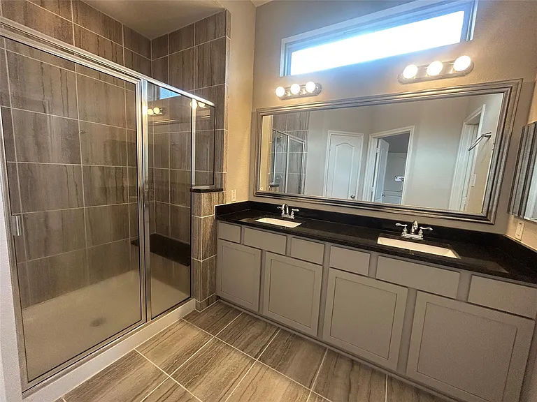 3132 Dunsmore Manor Ct — Photo 10
