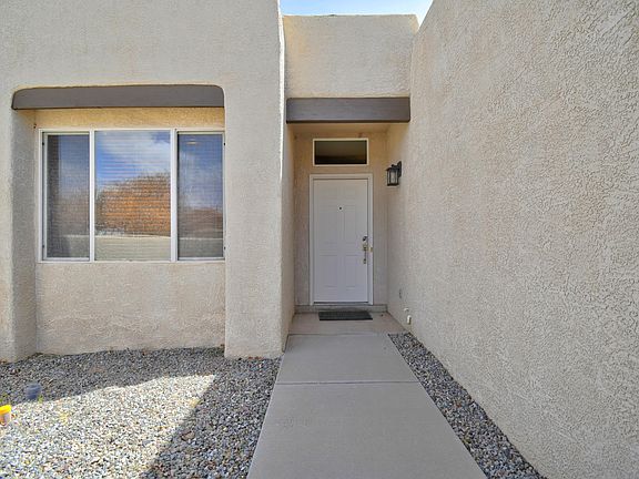 3rd image of 6408 Bosque Meadows Pl NW