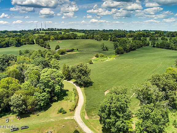 5th image of 275 County Road 323