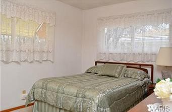 5th image of 2425 Burbeck Dr