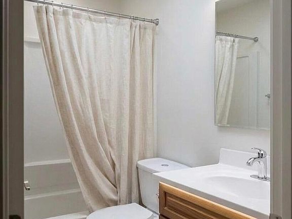 5th image of 53 Betty Jo Way