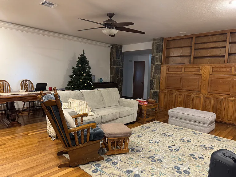 3609 Hampton Ct — Photo 10
