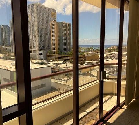 2nd image of 725 Kapiolani Blvd APT 1212