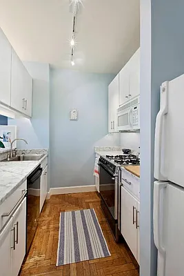 Rented by Focus Real Estate Group | media 9