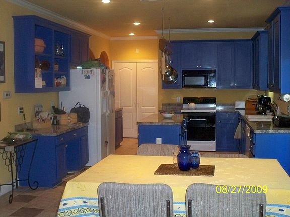 Kitchen and Breakfast Nook